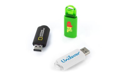 キネティック ノック式USBメモリ