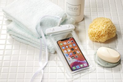防水スマホケース