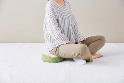 正座も楽々！マルチアレンジクッション