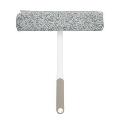 収納便利なマルチウィンドウワイパー