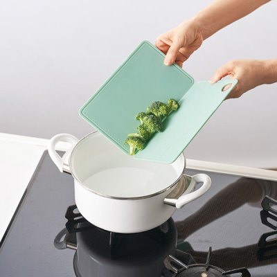 スマシェフ　たためる多機能まな板