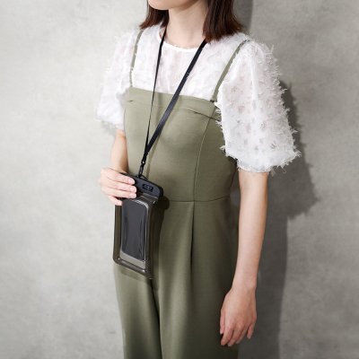 防水スマホケース