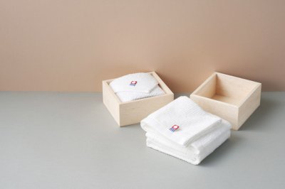国産木箱入 今治やさしいハンドタオル