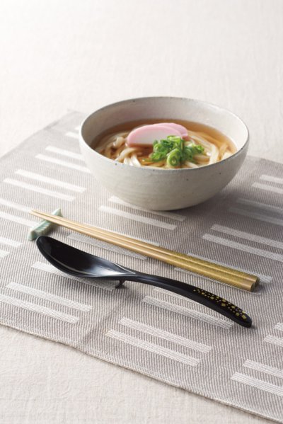 和雅 お箸と置けるおさじ