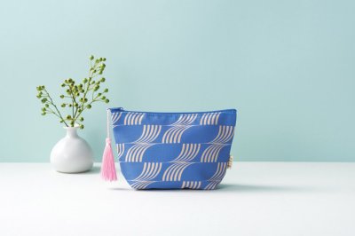 伊砂文様　タッセルポーチ