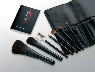 画像1: 熊野化粧筆セット　筆の心　ブラシ専用ケース付