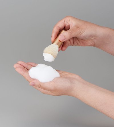 熊野化粧筆　筆の心　洗顔ブラシ