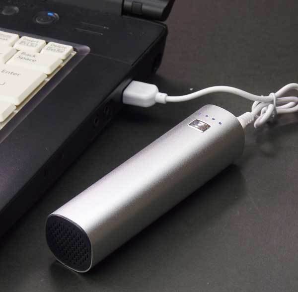 ブルートゥーススピーカー&モバイルバッテリー