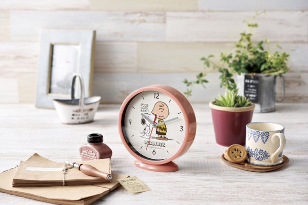 スヌーピー インテリア時計(置き掛け兼用)