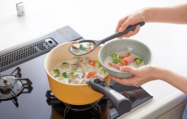 これは便利!シリコン調理スプーン