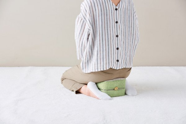 正座も楽々!マルチアレンジクッション