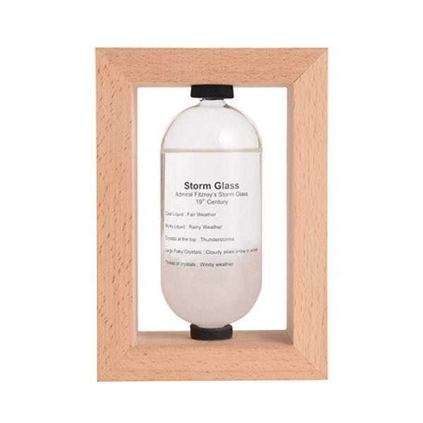 木枠付きで安定感のある ストームグラス