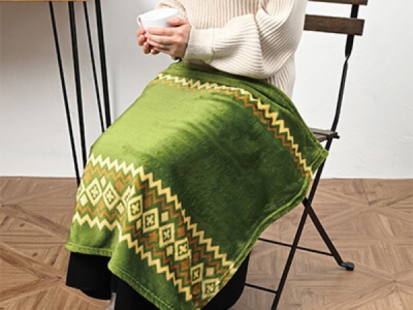 ふわふわひざ掛け<ノルディック柄>