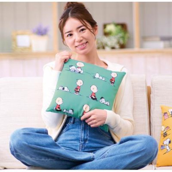 ファミリーキャラクター スクエアクッション