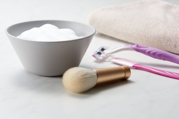 熊野化粧筆　筆の心　洗顔ブラシ