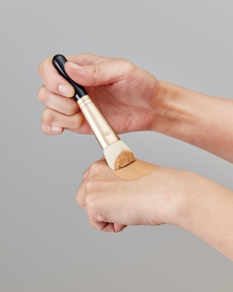 熊野化粧筆　筆の心　リキッドファンデーションブラシ